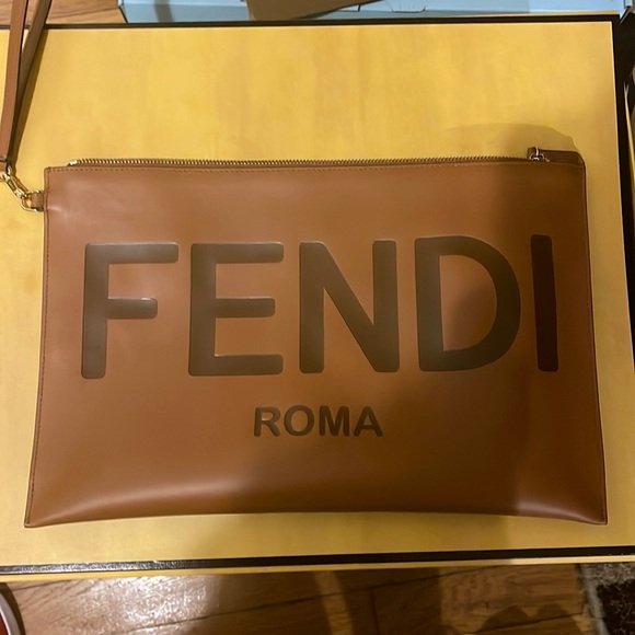 Fendi Logo Flat Pouch Clutch - Picture 5 of 10